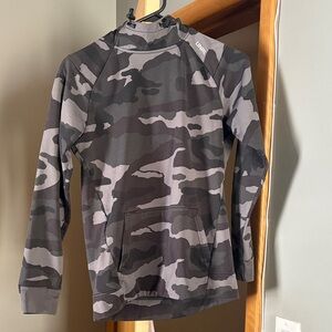 UNRL Kids' Gray Camo Pullover Hoodie